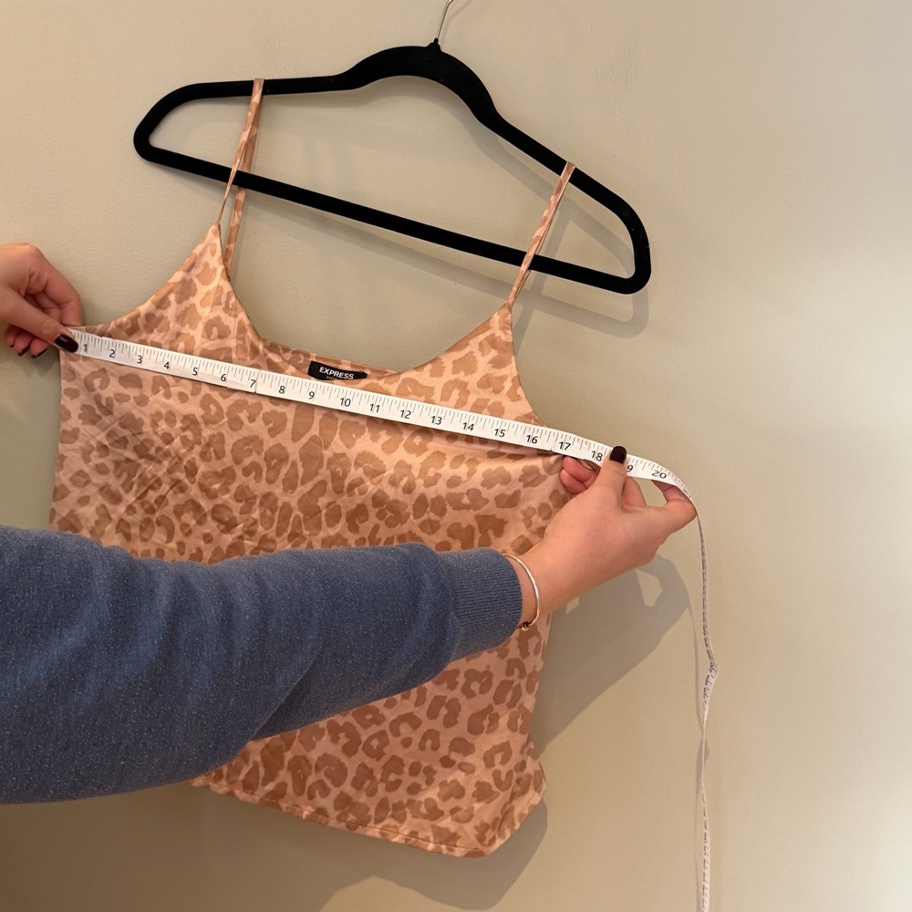 Express Leopard Tank Top - Picture 5 of 6